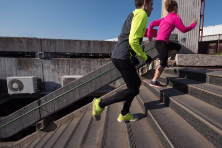 bieganie po schodach